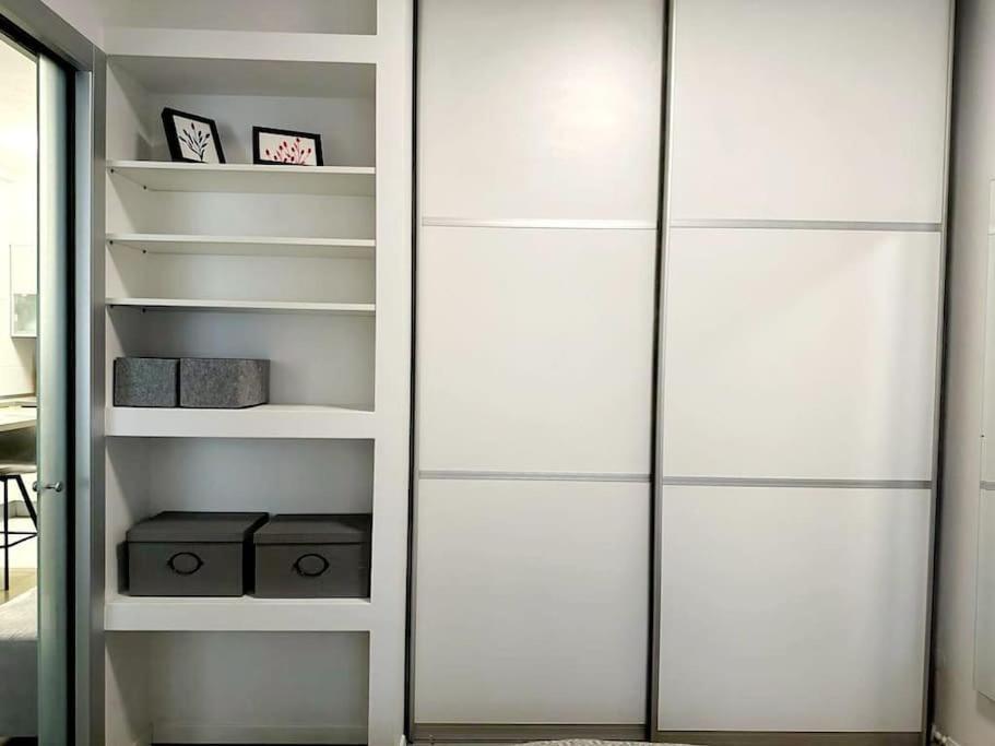 Appartement Urban Oasis: Stylish Retreat à Zagreb Extérieur photo