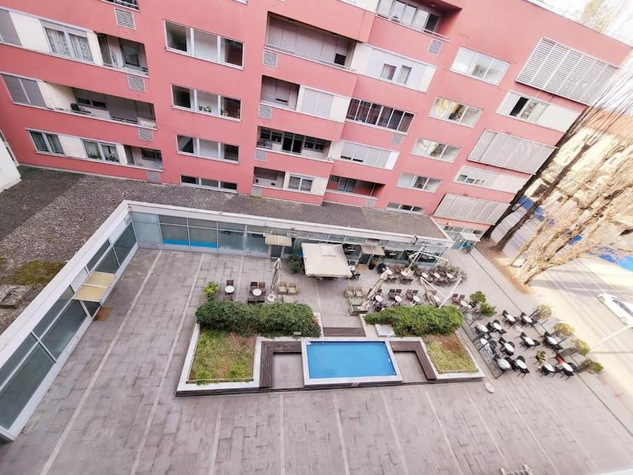 Appartement Urban Oasis: Stylish Retreat à Zagreb Extérieur photo